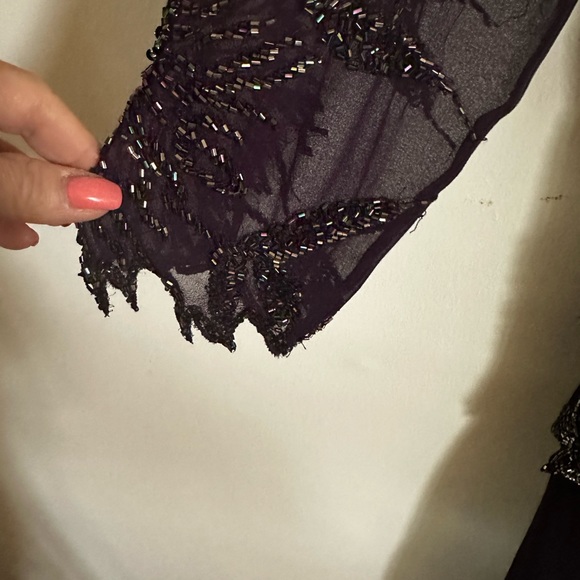 BEADED GOWN with 3/4 sleeve Worn only 4 hours - Picture 8 of 8